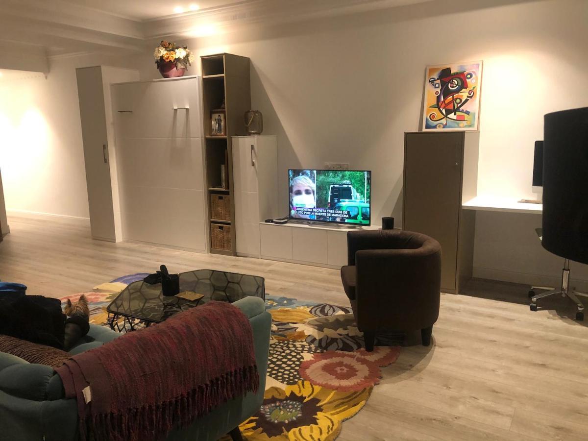 110 M2 Central Apartment In Abando Close To Guggenheim With Parking Bilbao Bagian luar foto